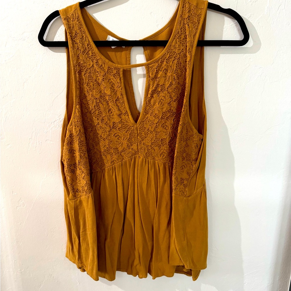 Yellow tank top size Large